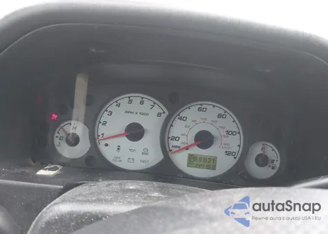 2004 Ford Escape Xlt z USA, uszkodzony, nr VIN 1FMYU93184DA16859